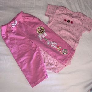 🔥4/10🔥 pants and shirt